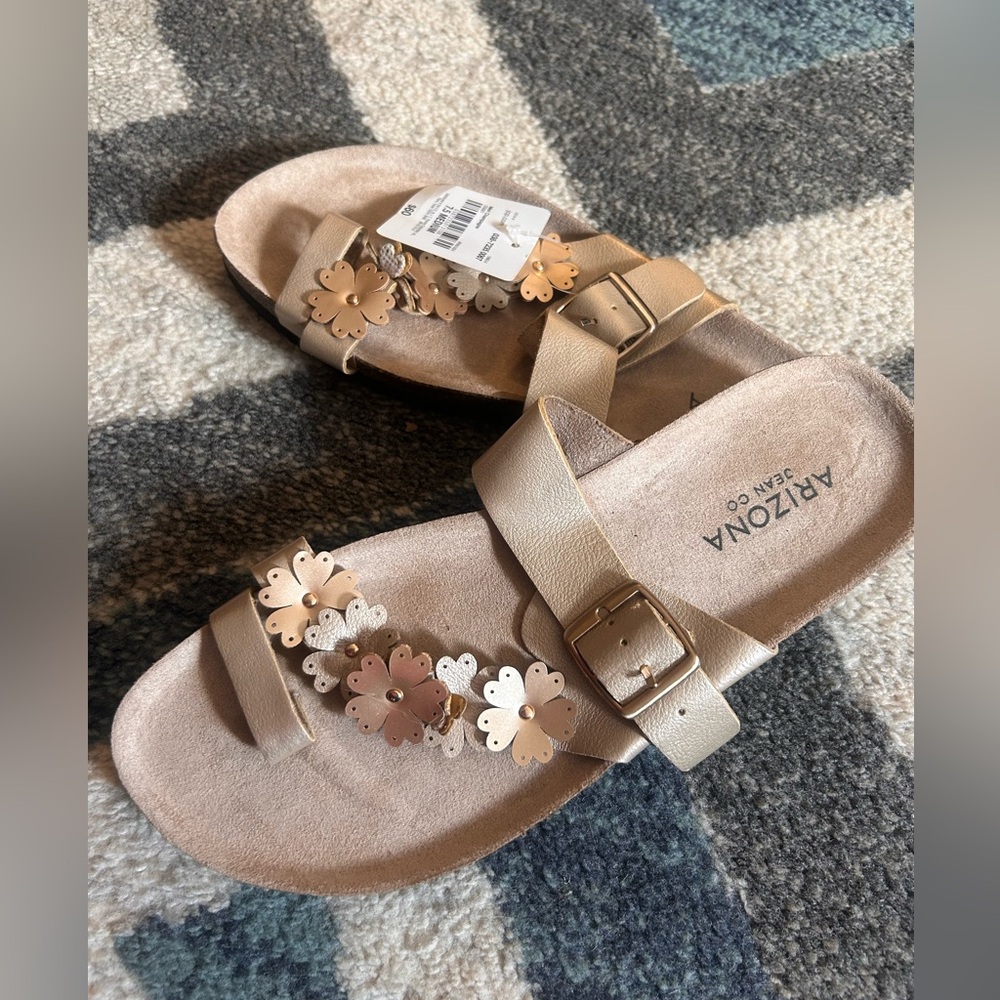 Arizona Women’s Champagne Floral Sandals Size 7.5 medium NWT - Picture 7 of 8